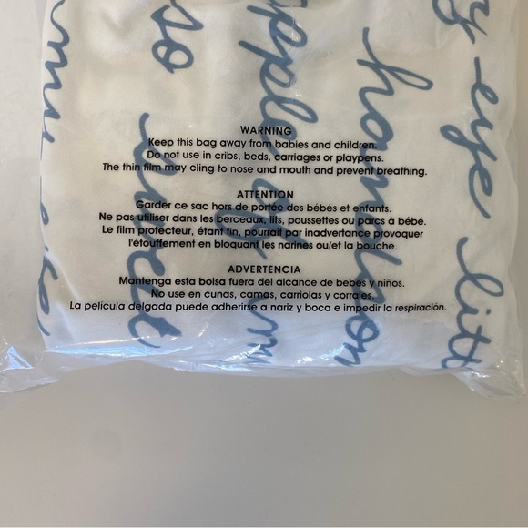 Carousel Designs New, Unopened White with Steel Blue Baby Boy Crib Sheet - Picture 4 of 5